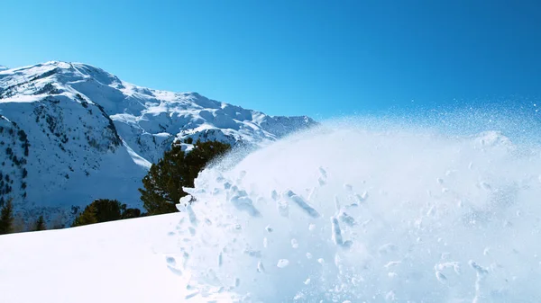 Freeride Skier Riding Scenic Mountains Blue Sky — Stockfoto