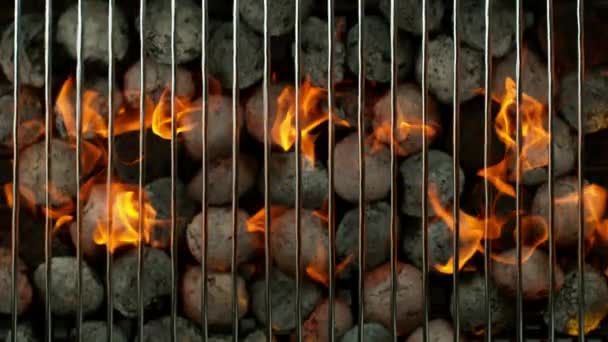 Super Slow Motion Shot Grill Grate Briquettes Fire Flames Natočeno — Stock video