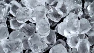 1000 fp 'de Süper Yavaş Çekim Buz Patlaması.