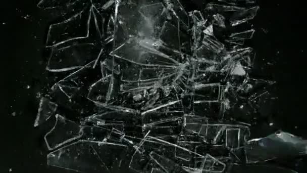 Super Slow Motion Shot Breaking Real Glass 1000 Fps Isolado — Vídeo de Stock