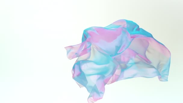 Pastel Rengi Şeffaf Ipek Kumaş Rüzgarla Akıyor Süper Yavaş Çekim — Stok video
