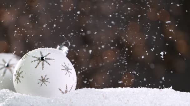 Boże Narodzenie Martwa Natura Bokeh Światła Płatki Śniegu Falling Super — Wideo stockowe