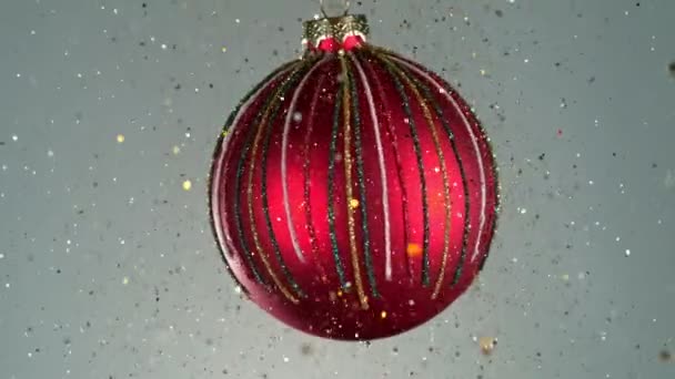 Palla Natale Decorativa Con Luci Bokeh Glitter Fiocchi Neve Cadenti — Video Stock