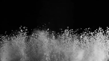 Süper Yavaş Çekim Toz Patlaması Siyah Arkaplan 'da izole edildi. Yüksek Hız Sineması Kamerası 'nda 1.000 fps hızla çekilmiştir.