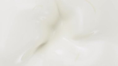 Dönen Kremanın Süper Yavaş Hareketi. Yüksek Hız Sinema Kamerası, 1000 Fps