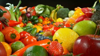Farklı Taze Meyve ve Sebze Türleri Bir Yığın Üzerinde, Yakın plan