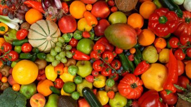 Farklı Taze Meyve ve Sebze Türleri Bir Yığın Üzerinde, Yakın plan