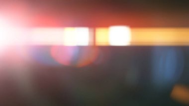 Kaplama veya geçiş için gerçek mercek parlamasının soyut arkaplanı