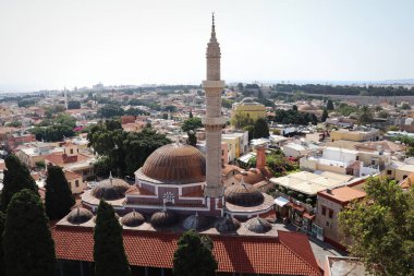 Rhodes eski kasaba hava panoramik görünümünde Rodos Adası Yunanistan .