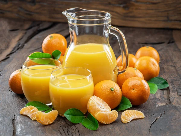 Orange Tangerine Fruits Fresh Tangerine Juice Dark Wooden Background — Stock Photo, Image