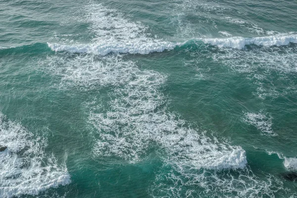 Vzor Mořské Pěny Vodní Hladině Horní Pohled — Stock fotografie