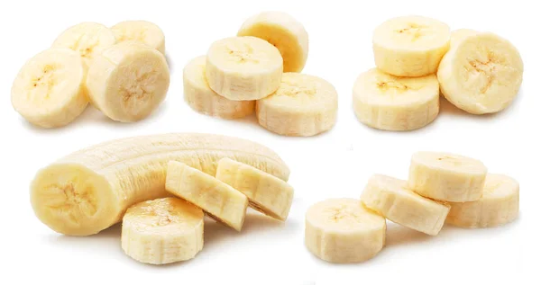 Bananas Descascadas Cortes Banana Prontos Para Serem Consumidos Isolados Fundo — Fotografia de Stock