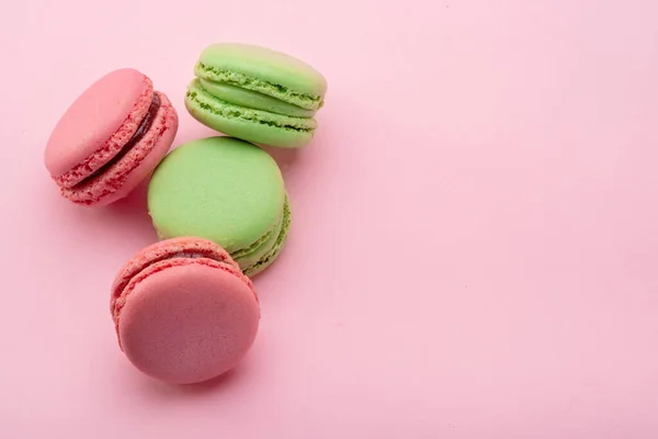 Colorful French Macarons Isolated Pink Background — Stock Photo, Image