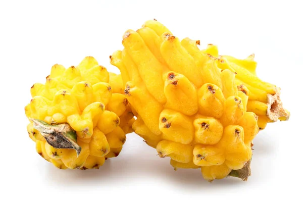 Zwei Gelbe Drachenfrüchte Isoliert Auf Weißem Hintergrund — Stockfoto