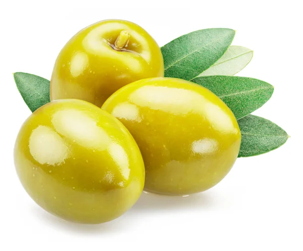 Tři Celé Zelené Olivy Olivovými Listy Izolované Bílém Pozadí — Stock fotografie