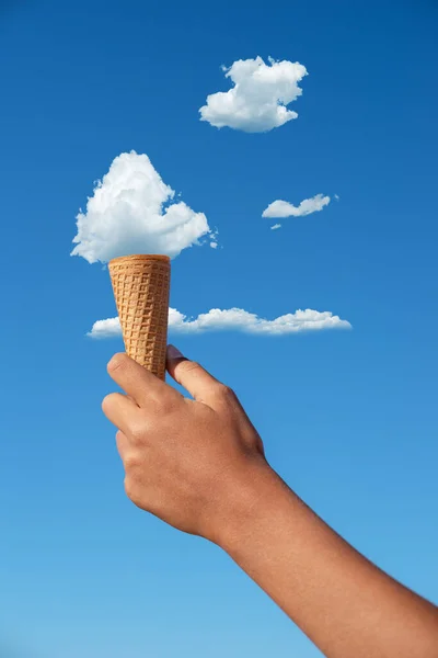 Cloud Shape Ice Cream Placed Cone Ice Cream Creative Summer — Stock Photo, Image
