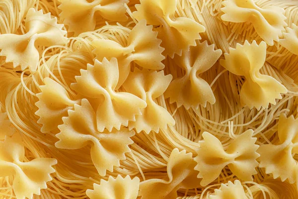 Italiaanse Pasta Farfalle Close Voedselachtergrond — Stockfoto