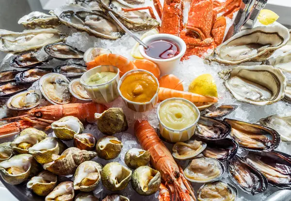 Deniz ürünleri tabağı. Lezzetli yemek..