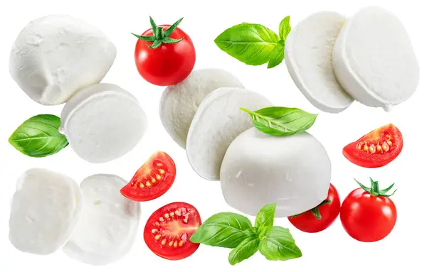 水牛莫扎拉与切片 罗勒叶和西红柿樱桃分离在一个白色的背景 传统地中海食物 — 图库照片