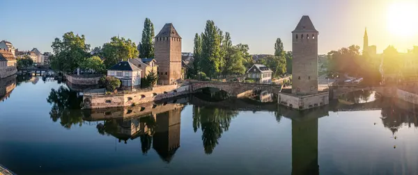 Panoramautsikt Över Ponts Couverts Strasbourg Med Blå Molnig Himmel Frankrike — Stockfoto