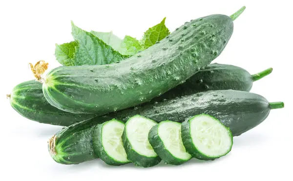 Komkommers Komkommerschijfjes Geïsoleerd Witte Achtergrond Stockfoto