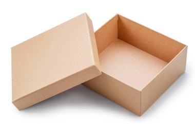 Boş karton hediye kutusunu aç ve yanında beyaz arka planda izole edilmiş kapağı aç. Dosya kırpma yolu içeriyor.