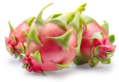 Beyaz arka planda ejderha meyveleri. Dosya kırpma yolları içeriyor.