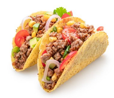 Beyaz arka planda izole edilmiş Meksika usulü dürüm ya da sığır etli tortilla. Dosya kırpma yolu içeriyor.