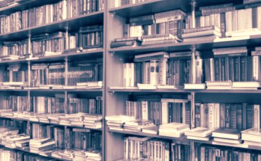 arka plan tasarımınız için Kütüphane içinde bulanık bookshelf