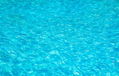 Yüzme Havuzu-güneşli yansımalar