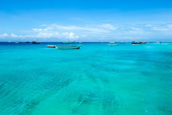 Bellissimo Cielo Mare Azzurro Spiaggia Tropicale — Foto Stock