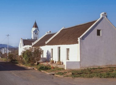 McGregor 'da Cape Dutch kulübeleri, Batı Burnu' nun dağlarında küçük bir köy, Güney Afrika.