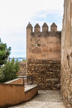 Gibralfaro Kalesi 'ndeki tarihi kuleye giden yol Malaga, İspanya' da fotoğraflandı.