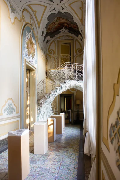 意大利卡塔尼亚 2021年8月16日 意大利卡塔尼亚比斯卡里宫 Palazzo Biscari 的室内装饰 大楼于1763年竣工 — 图库照片