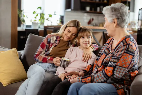 Three Generations Women Enjoy Laughter Conversation Comfortable Living Room Couch — Stock Photo, Image