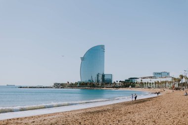 Barselona, İspanya - 1 Nisan 2024 W.Barcelona Oteli. Otel Wilson Gusmao Arquitature tarafından tasarlandı ve 2009 yılında tamamlandı..