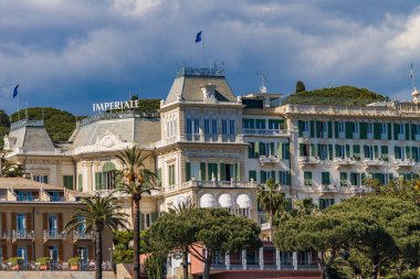 Santa Margherita Ligure - İtalya - 29 Nisan 2017: Santa Margherita Ligure 'deki Imperial Palace Oteli 1898' den beri misafirleri ağırlıyor.