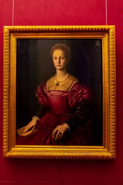 Floransa, İtalya - 7 Nisan 2018: Lucrezia Panciatichi 'nin Portresi by Agnolo Bronzino Galleria degli Uffizi, Floransa, İtalya. 1581 yılında Floransa 'da kurulmuş bir galeridir..