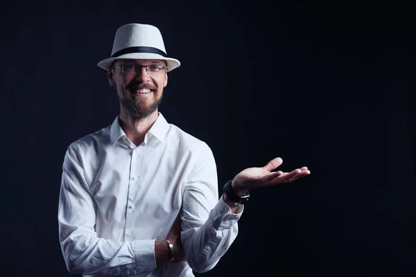Smiling Middle Age Man White Shirt Hat Showing Blank Copy — Stok Foto
