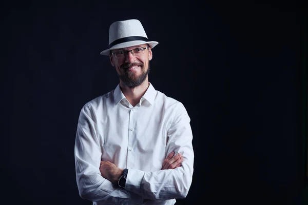 Smiling Middle Age Man White Shirt Hat Standing Folded Hands — Stok Foto