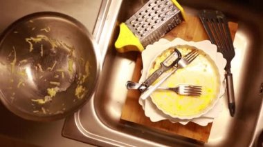 dirty dishes at the kitchen