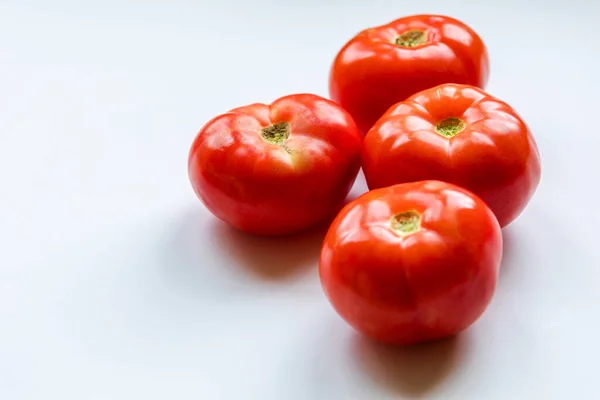 Bunch Red Tomatoes Close White Background — Stock Photo, Image