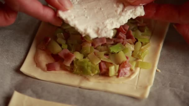 Close Preparing Delight Tart Puff Pastry Leek Bacon Goat Cheese — Vídeo de Stock