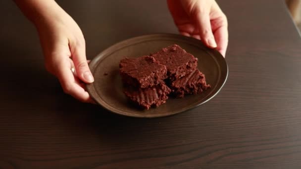 Close Chocolate Brownie Fudge — Vídeo de Stock
