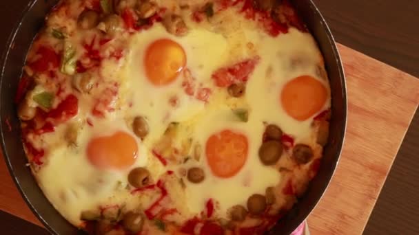 Вкусное Яйцо Вегетарианское Блюдо — стоковое видео