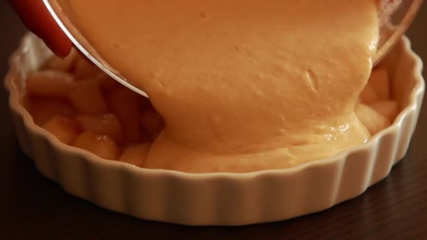 Söt Njutning Förbereda Päron Dessert Närbild — Stockvideo