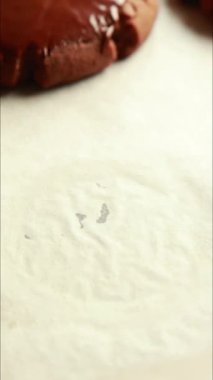 Lezzetli çikolatalı kurabiyeler.