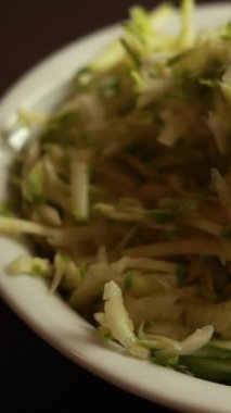 Taze kabak dilimlenmiş yakın plan.