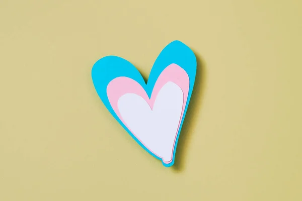 Blue Pink White Heart Colors Transgender Flag Pale Yellow Background — Stock Photo, Image