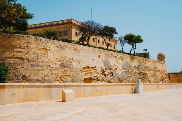 Pohled Hradby Jakuba Bastiona Starém Městě Valletta Maltě Letní Den — Stock fotografie
